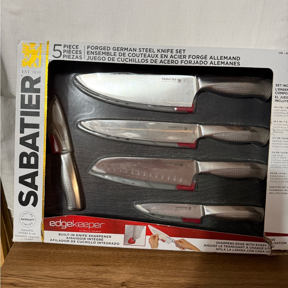 Sabatier 5 Piece Knife Set with Red Accents
